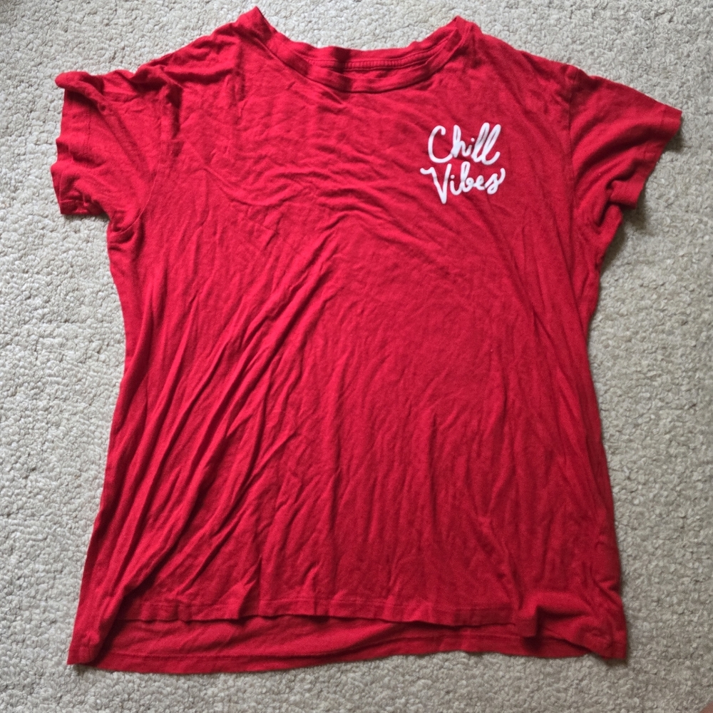 PINK Victoria's Secret Campus Tee